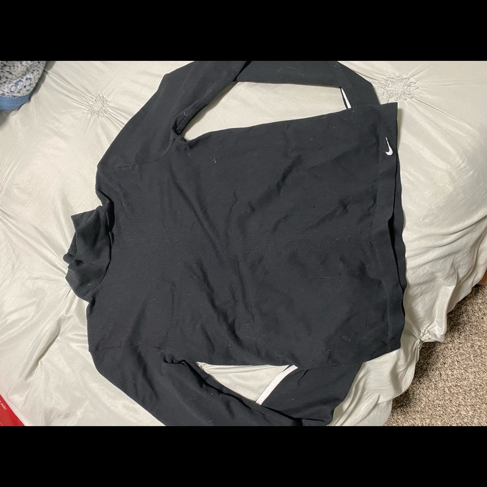 Nike top